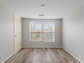 7413 Dallas Street, Houston TX 77011