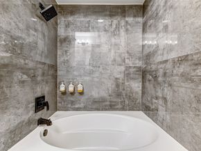 1508 Blodgett Street 306, Houston TX 77004