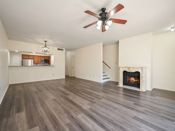 338 Wilcrest Drive 338, Houston TX 77042