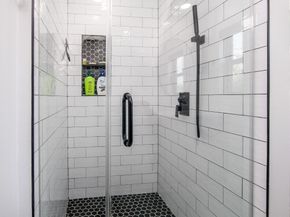 712 Clarence Street, Tomball TX 77375