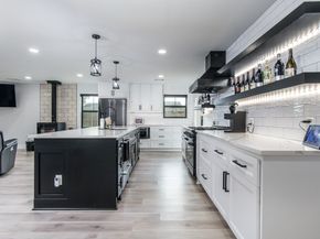 712 Clarence Street, Tomball TX 77375