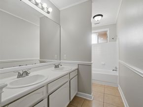 1927 Westlake Road, Houston TX 77062