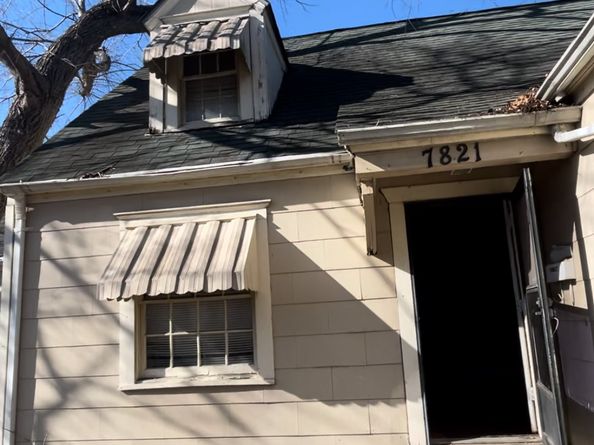 7821 Detroit Street, Houston TX 77017