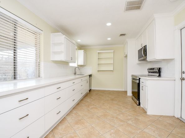 11519 Hornbrook Drive, Houston TX 77099