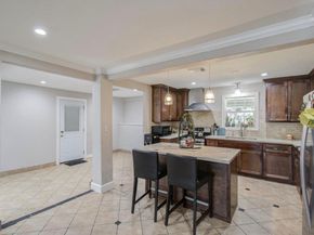 5423 N Shady Creek Drive, Houston TX 77017