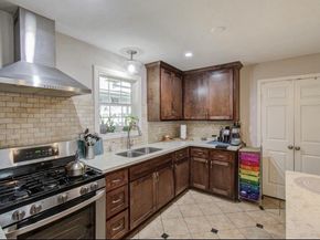 5423 N Shady Creek Drive, Houston TX 77017