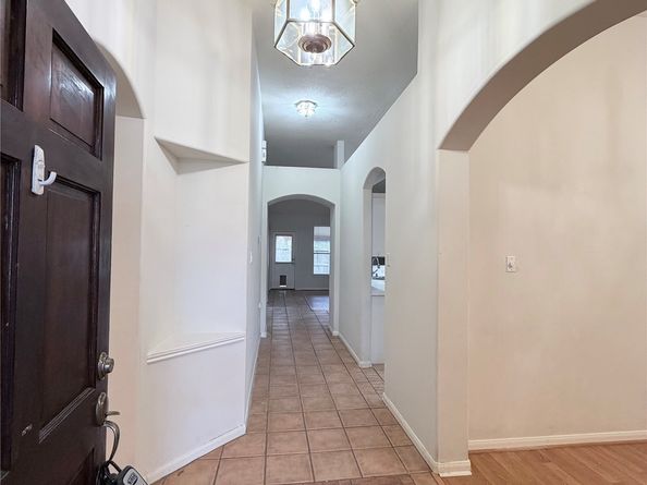 14926 Lindenbrook Lane, Houston TX 77095