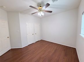 14926 Lindenbrook Lane, Houston TX 77095