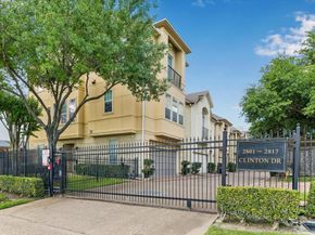 2813 Clinton Drive, Houston TX 77020