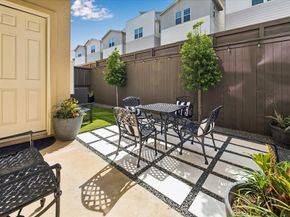 2813 Clinton Drive, Houston TX 77020