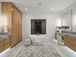 5011 Glenmeadow Drive, Houston TX 77096