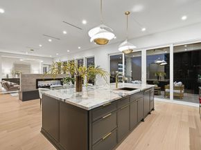 5011 Glenmeadow Drive, Houston TX 77096