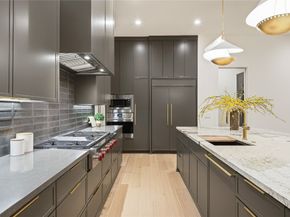 5011 Glenmeadow Drive, Houston TX 77096