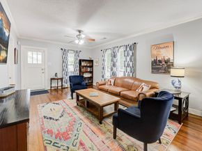 408 Tabor Street, Houston TX 77009