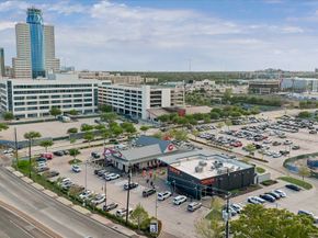 9813 Pine Lake Drive Drive, Houston TX 77055