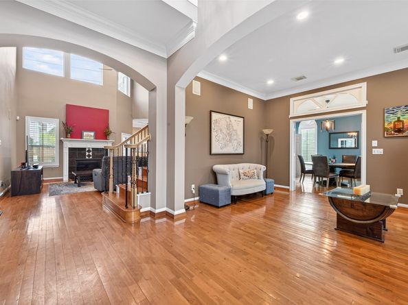 5349 Val Verde Street, Houston TX 77056