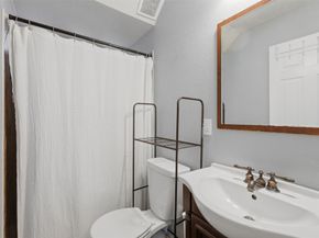 3227 Cliffdale Street, Houston TX 77091