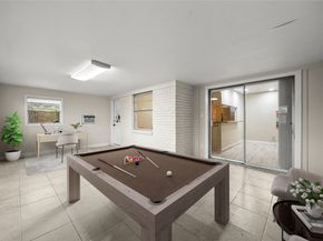 1607 Buescher Drive, Houston TX 77043