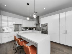 4521 San Felipe Street 1904, Houston TX 77027
