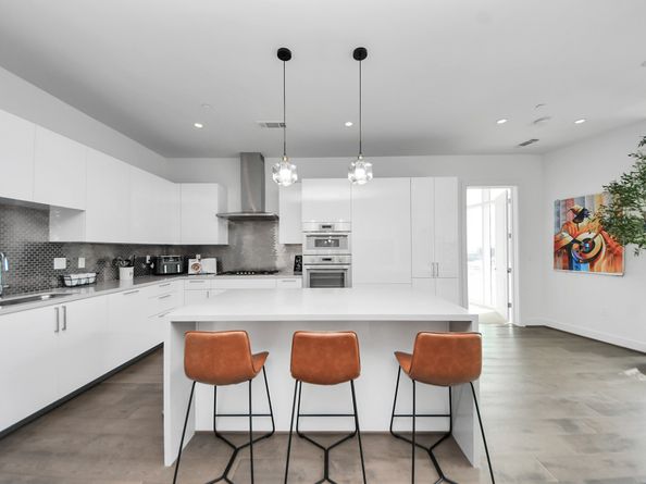 4521 San Felipe Street 1904, Houston TX 77027