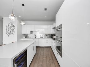 4521 San Felipe Street 1904, Houston TX 77027