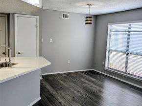 58 Evanston Street 1, Houston TX 77015