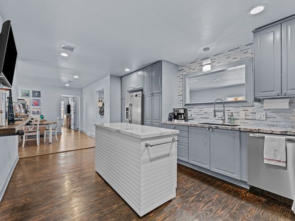 1118 Jocelyn Street, Houston TX 77023