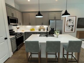 2625 Paul Quinn Street A, Houston TX 77091