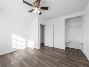 8331 Garland St Street, Houston TX 77017