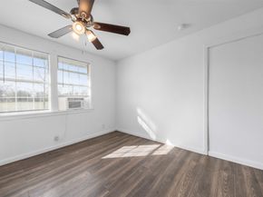 8331 Garland St Street, Houston TX 77017