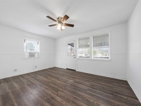 8331 Garland St Street, Houston TX 77017