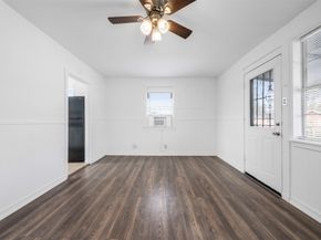 8331 Garland St Street, Houston TX 77017