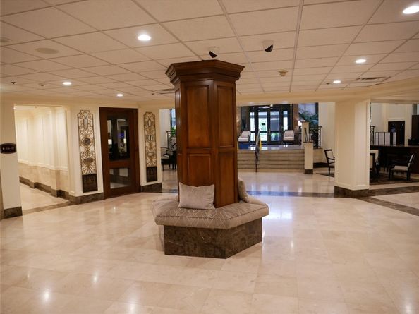 3525 Sage Road 1001, Houston TX 77056