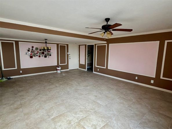 7520 Hornwoood 1204, Houston TX 77036