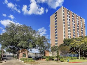 7520 Hornwoood 1204, Houston TX 77036