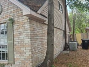 6911 Oak Bough Drive, Houston TX 77088