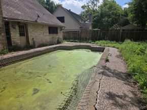 6911 Oak Bough Drive, Houston TX 77088
