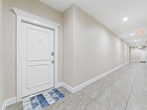 2400 N Braeswood Boulevard 108, Houston TX 77030