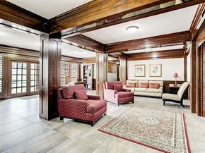 2400 N Braeswood Boulevard 108, Houston TX 77030