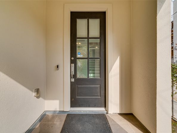 1202 W Dallas Street, Houston TX 77019