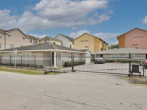 4331 Marina Street B, Houston TX 77007
