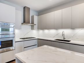 1711 Allen Parkway 2203, Houston TX 77019