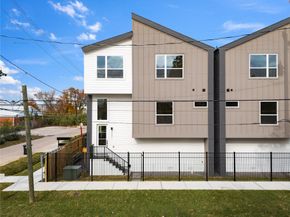 2955 Delafield Street, Houston TX 77023