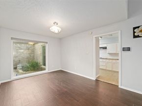 7107 Plaza Del Sol Drive, Houston TX 77083