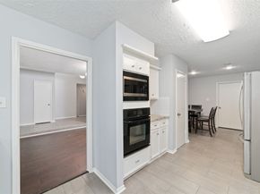 7107 Plaza Del Sol Drive, Houston TX 77083