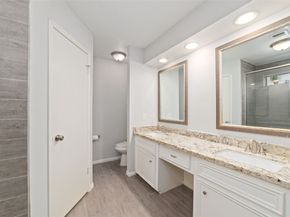 7107 Plaza Del Sol Drive, Houston TX 77083