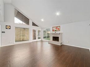 7107 Plaza Del Sol Drive, Houston TX 77083