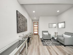 2016 Blodgett Street, Houston TX 77004