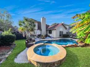 17618 Fairgrove Park Drive, Houston TX 77095