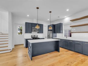 204 Burr Street G, Houston TX 77011